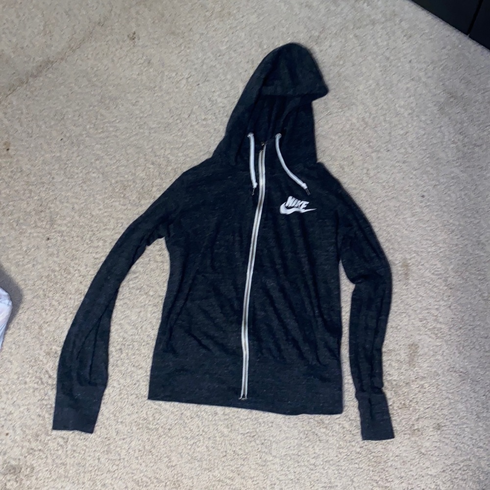 Woman’s/girls Nike zip up sweater